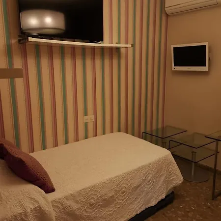Apartamento Cream Mrz Rentals Jerez de la Frontera Buitenkant foto