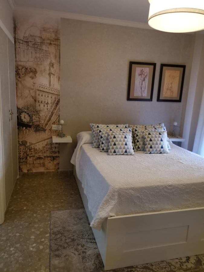 Cream Mrz Apartment *